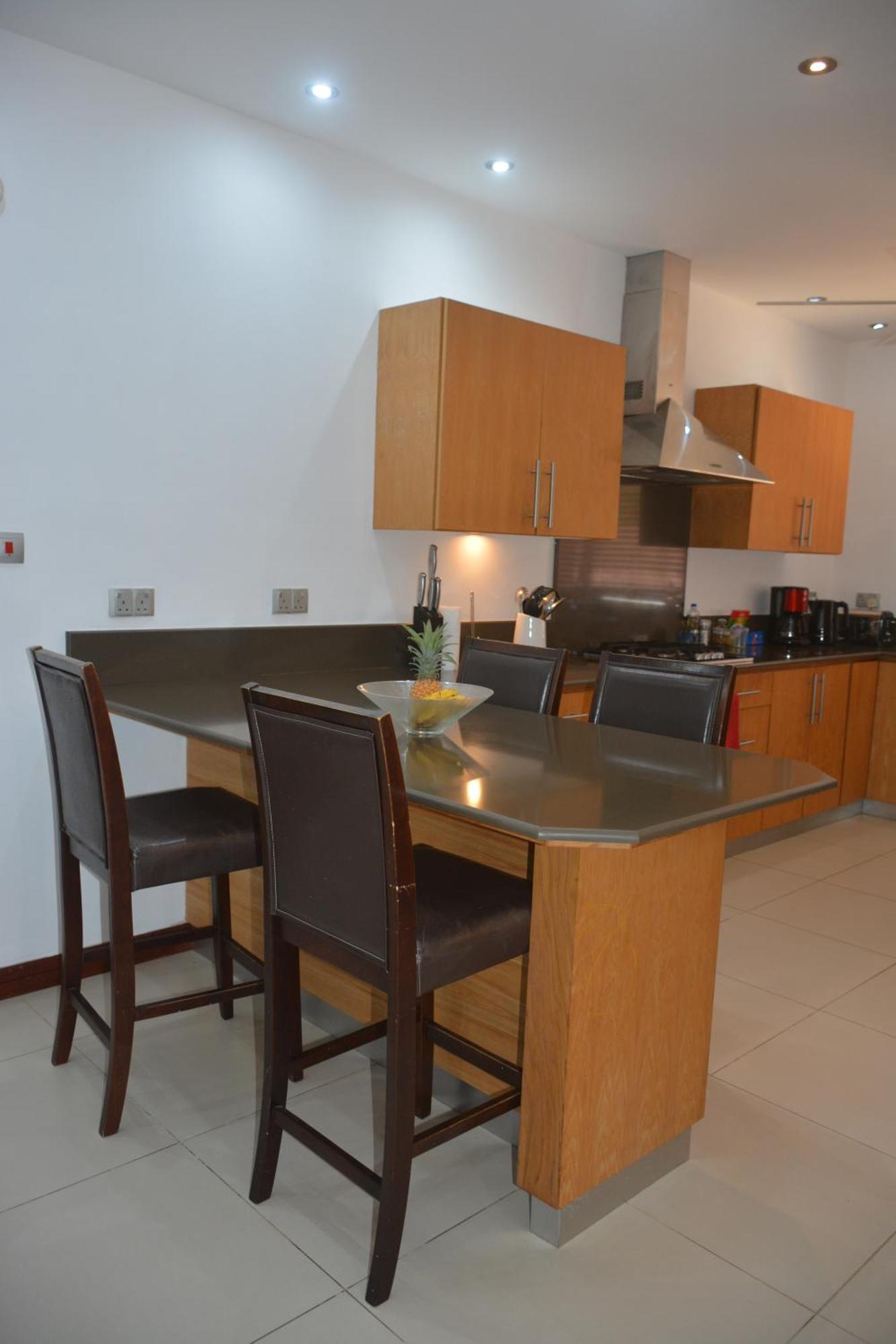 Olana Blue - Beachfront Apartment Rivière Noire Buitenkant foto